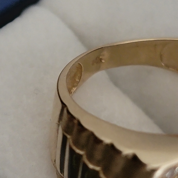 PRECIOUS RING - SOLID 14K GOLD - Picture 3 of 8